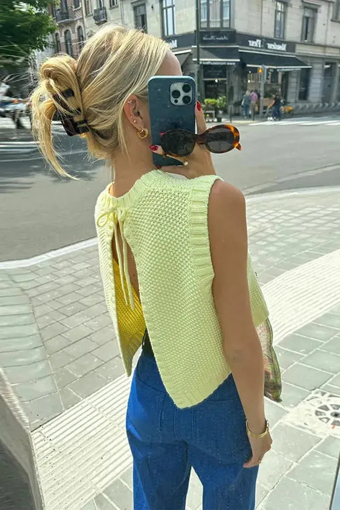 Taelis - Pull-Over Knit Top