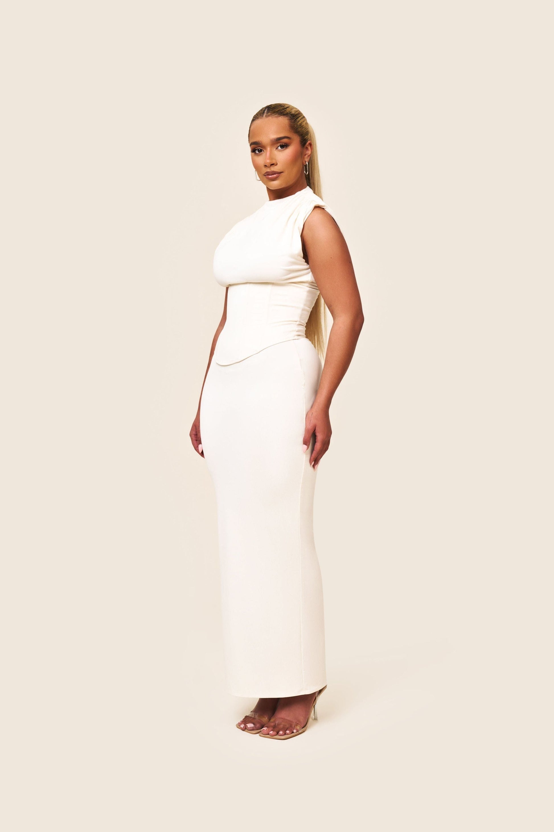 Sandra Maxi in Cream