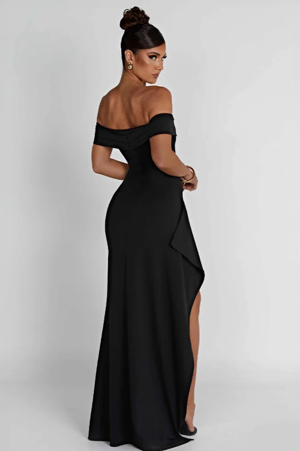 Alexander Saint Sculptée deLuxe Maxi Dress